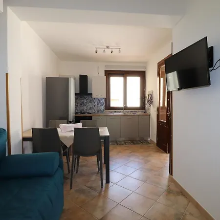 Casa Vincenzo Apartment Castelluzzo Exterior photo