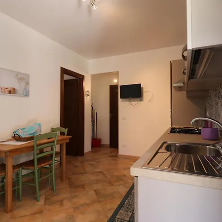 Casa Vincenzo Apartment Castelluzzo Exterior photo