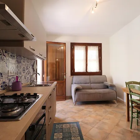 Casa Vincenzo Apartment Castelluzzo Exterior photo